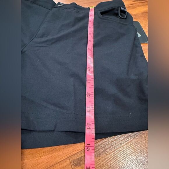 BASS OUTDOOR Women’s Wicking Shorts with Side Pockets & Elastic Waist, Black NWT - Picture 3 of 11